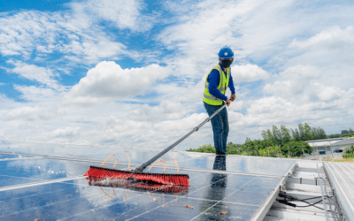 Tarif nettoyage panneau solaire : prix, méthodes et conseils
